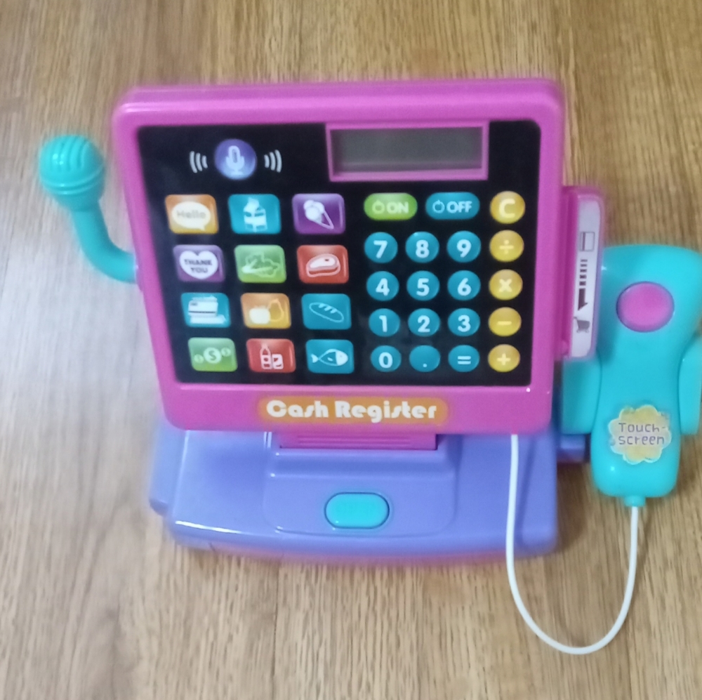 Cute cash register